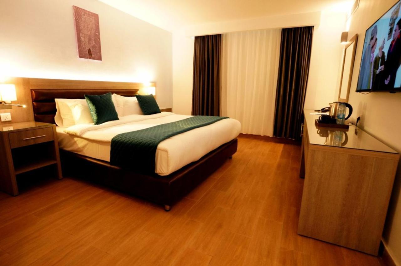 Baity Boutique Hotel Aqaba Exteriör bild