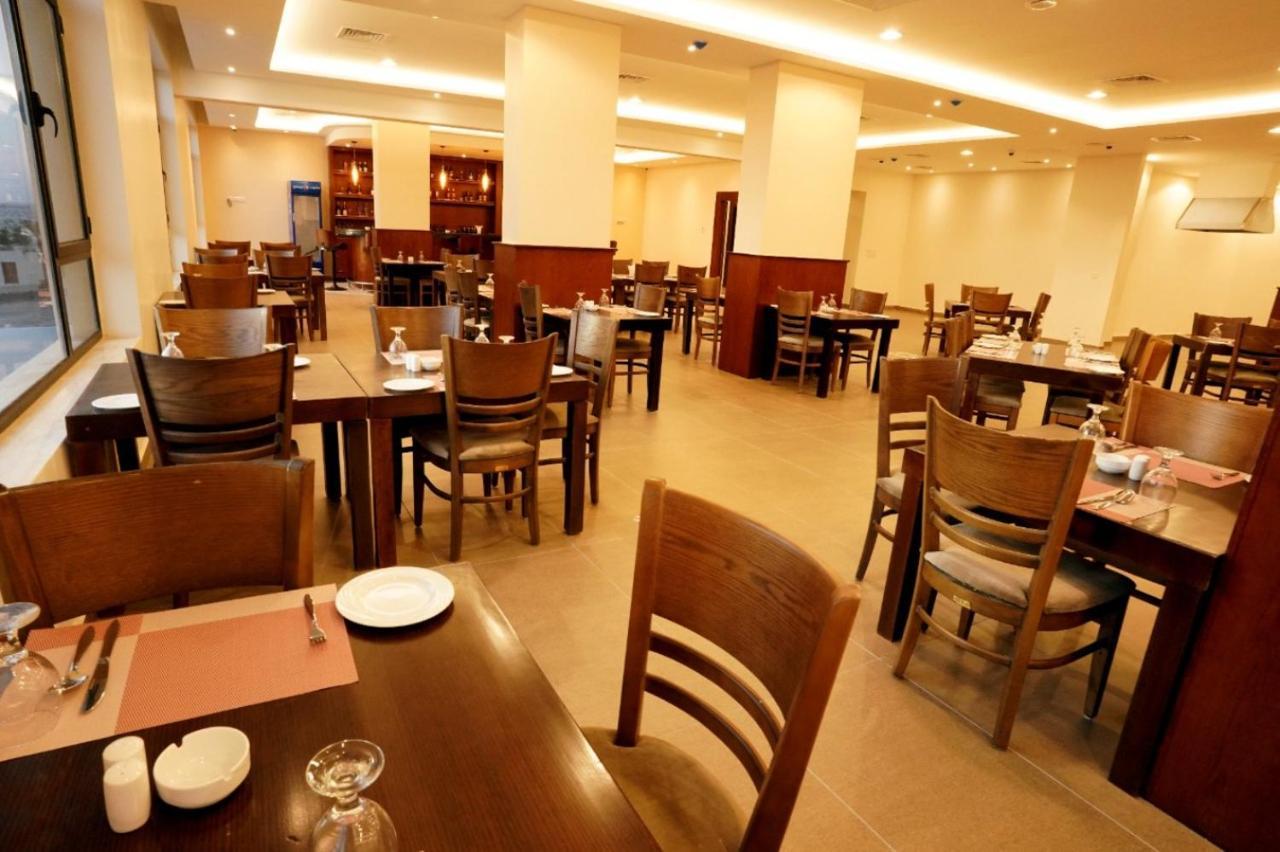 Baity Boutique Hotel Aqaba Exteriör bild
