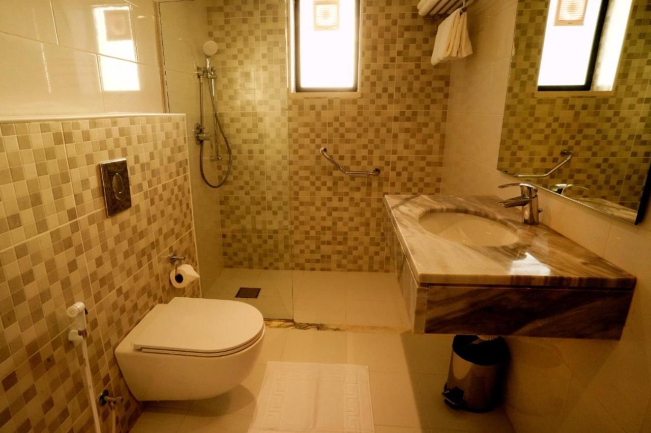 Baity Boutique Hotel Aqaba Exteriör bild